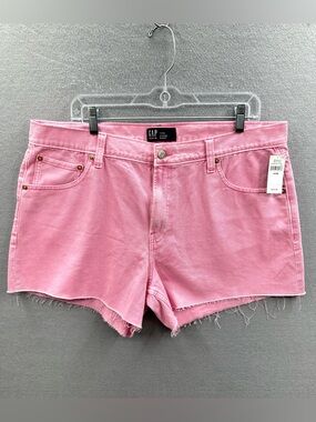 NWT GAP Stride Pink Denim Raw Hem Women Shorts Size 14/32 5 Pockets